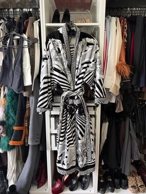 Versace Black & White Robe